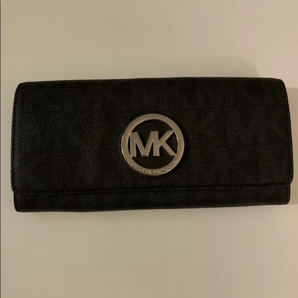 Mk wallet - Picture 1 of 4
